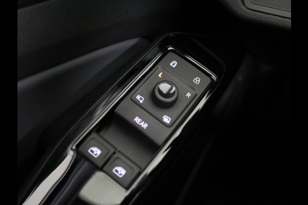 Volkswagen ID.4 Pro Limited Edition 77 kWh accu 210 kW / 286 PK SU Achteruitrijcamera | Stoelverwarming | Carplay