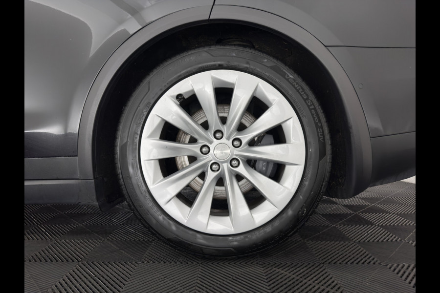 Tesla Model X 75D Base ( 7-Pers. ) [3-Fase-17kW] {SoH-84%} (INCL-BTW) Aut. *PANO | LEATHER | NAVI-FULLMAP | FULL-LED | AIRSUSPENSION | DIGI-COCKPIT | CCS-FASTLOADER | KEYLESS | DAB+ | HEATED-SPORTSEATS | PRIVACY-GLASS | AUTOPILOT |  20"A