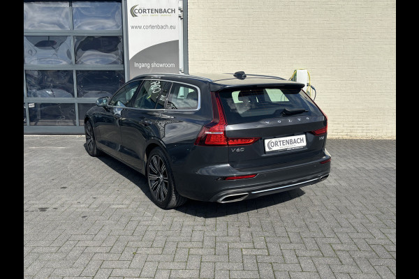 Volvo V60 2.0 T5 Inscription | Zwenkbare trekhaak | Metallic | Apple carplay | Cruise control |