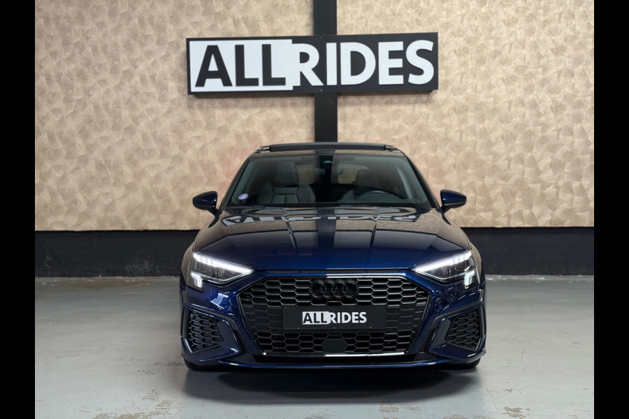 Audi A3 Sportback 40 TFSI e Edition | Pano | Stoelverwarming | Camera | Carplay