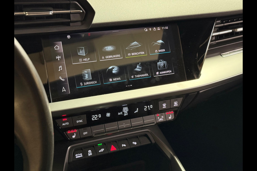 Audi A3 Sportback 40 TFSI e Edition | Pano | Stoelverwarming | Camera | Carplay