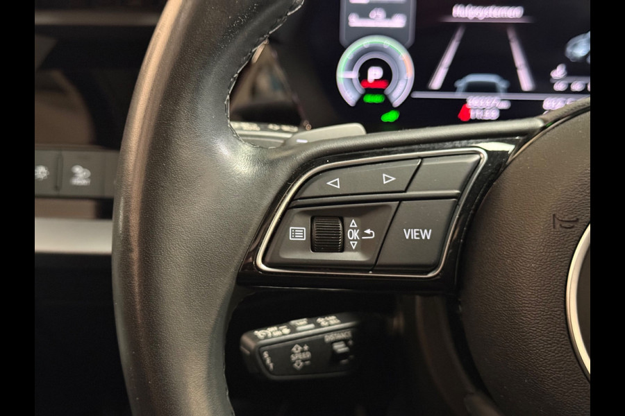 Audi A3 Sportback 40 TFSI e Edition | Pano | Stoelverwarming | Camera | Carplay