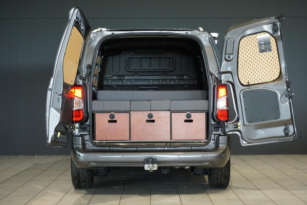 Opel Combo 1.2 Turbo L1H1 Edition *MARGE* + APPLE CARPLAY / TREKHAAK / SENSOREN