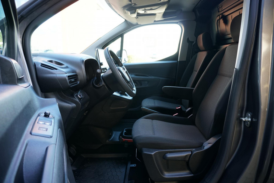 Opel Combo 1.2 Turbo L1H1 Edition *MARGE* + APPLE CARPLAY / TREKHAAK / SENSOREN