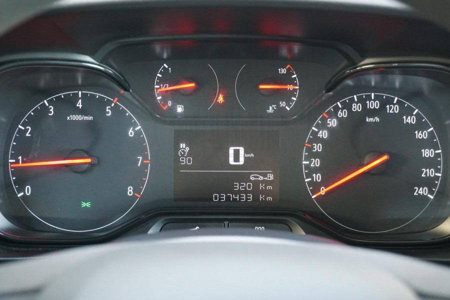 Opel Combo 1.2 Turbo L1H1 Edition *MARGE* + APPLE CARPLAY / TREKHAAK / SENSOREN