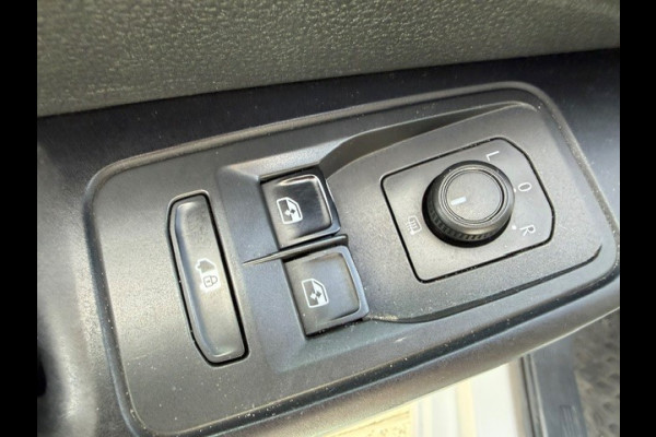Volkswagen Caddy Cargo Maxi 1.5 TGI AIRCO I PDC I MULTIMEDIA I 1e EIGENAAR I COMLETE ONDERHOUDSHISTORIE I RIJDEN O GROEN GAS = CO2 NEUTRAAL! Zijschade kan voor 1.000,= EURO gemaakt worden