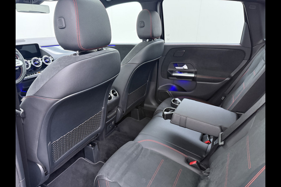 Mercedes-Benz B-Klasse 180 AMG line | Pano Memory Multibeam Keyless