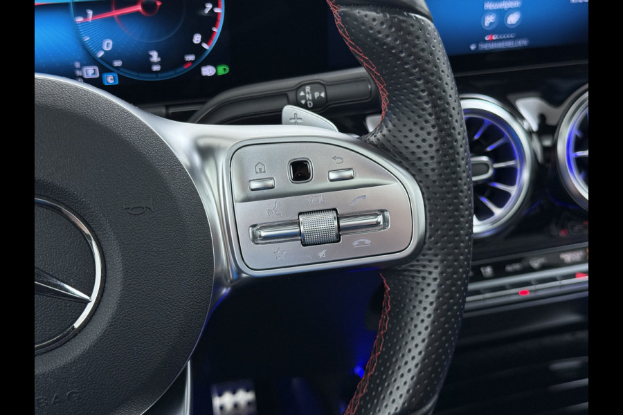 Mercedes-Benz B-Klasse 180 AMG line | Pano Memory Multibeam Keyless