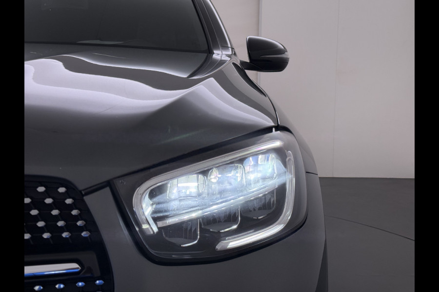Mercedes-Benz GLC Coupé 300 4MATIC AMG line | Schuifdak Distronic Trekhaak
