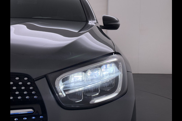 Mercedes-Benz GLC Coupé 300 4MATIC AMG line | Schuifdak Distronic Trekhaak
