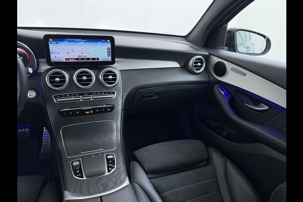 Mercedes-Benz GLC Coupé 300 4MATIC AMG line | Schuifdak Distronic Trekhaak