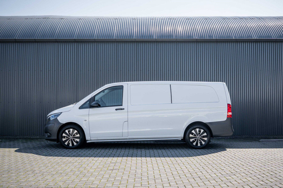 Mercedes-Benz EVITO TOURER | 90KWH | WLPT 367KM | Volledig Elektrisch | SOH 97.5% | Camera | Navi | Stoelverw. | Airco | 3-Zits