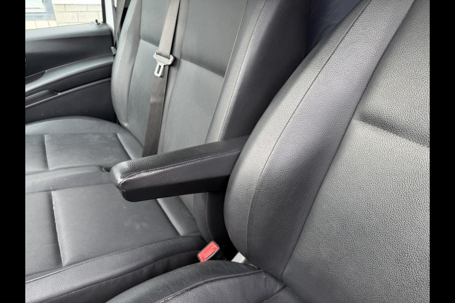 Mercedes-Benz Vito 119 CDI 190pk automaat Lang L2H1 / vaste prijs rijklaar € 19.650 ex btw / euro 6 / bpm vrij / leer / lease vanaf € 331 / airco / cruise / navigatie / trekhaak 2500 kg !