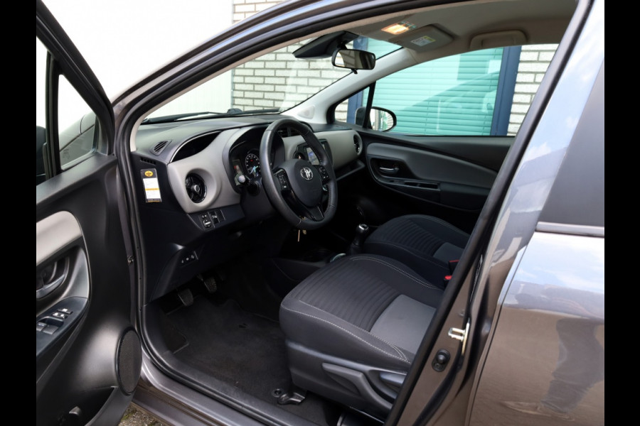 Toyota Yaris 1.0 VVT-i Connect | Airco | Carplay | NL-Auto