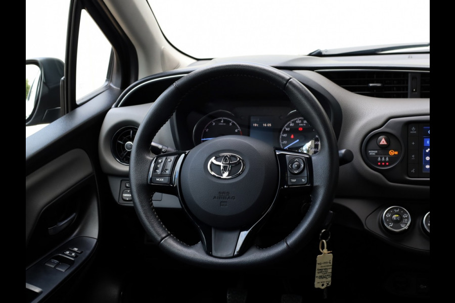 Toyota Yaris 1.0 VVT-i Connect | Airco | Carplay | NL-Auto
