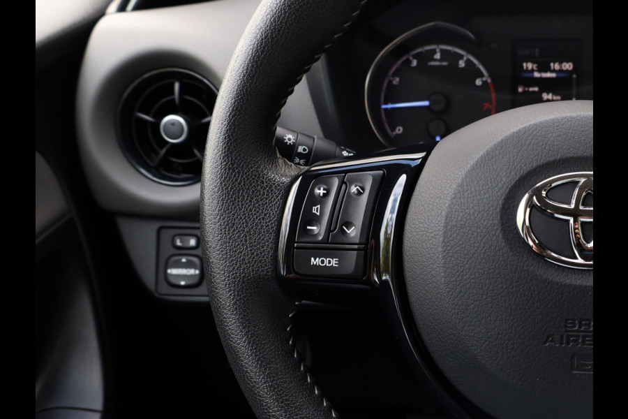 Toyota Yaris 1.0 VVT-i Connect | Airco | Carplay | NL-Auto