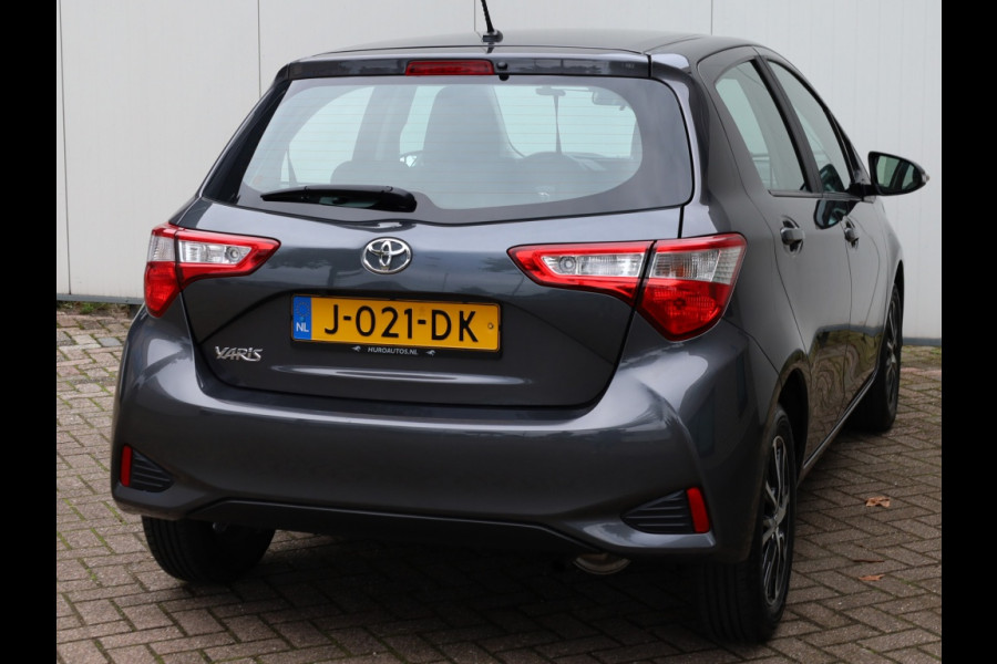 Toyota Yaris 1.0 VVT-i Connect | Airco | Carplay | NL-Auto