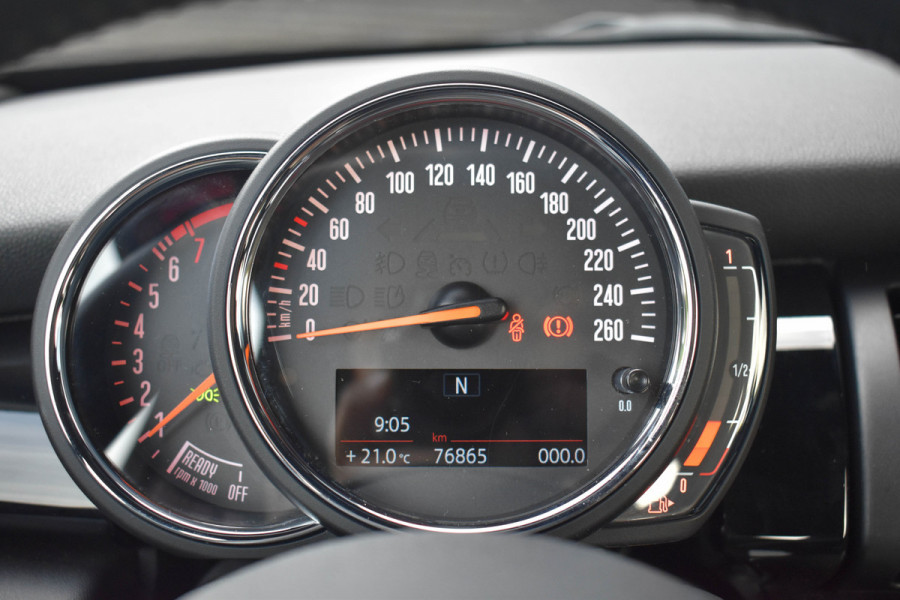 MINI 3-deurs 1.5 Cooper Chili | Xenon | Carplay | Navi | Sportstoelen | PDC | Lichtmetalen velgen