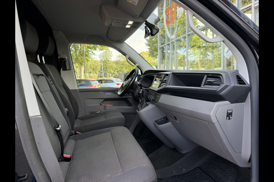 Volkswagen Transporter 2.0 TDI L2H1 28 ZB-Edition | NL-auto | 1e Eig | Carplay | Camera | Trekhaak