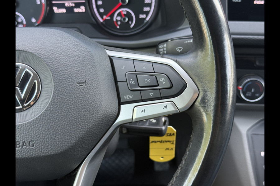 Volkswagen Transporter 2.0 TDI L2H1 28 ZB-Edition | NL-auto | 1e Eig | Carplay | Camera | Trekhaak