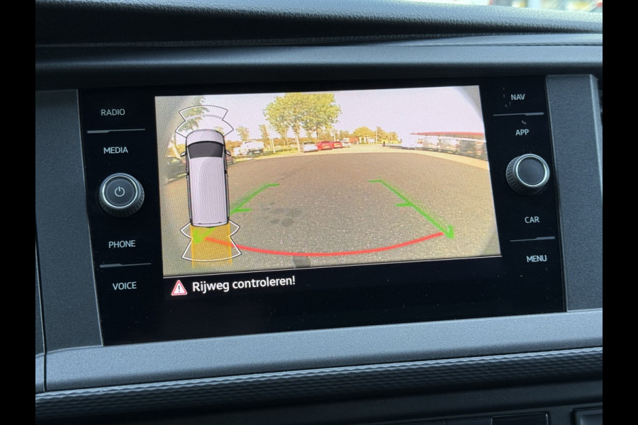 Volkswagen Transporter 2.0 TDI L2H1 28 ZB-Edition | NL-auto | 1e Eig | Carplay | Camera | Trekhaak