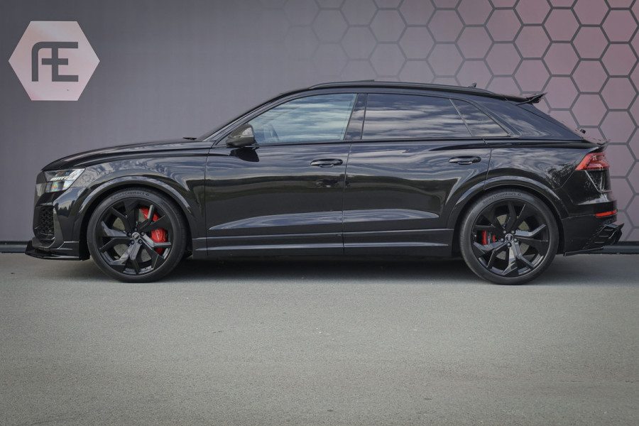 Audi RSQ8 4.0 TFSI RS Q8 quattro | CARBON IN & EXTERIEUR | ADAPTIVE CRUISE | TREKHAAK | MASSAGE | STOELVEWARMING & VERKOELING | CAMERA | H