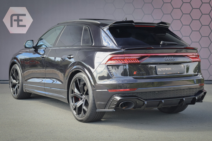 Audi RSQ8 4.0 TFSI RS Q8 quattro | CARBON IN & EXTERIEUR | ADAPTIVE CRUISE | TREKHAAK | MASSAGE | STOELVEWARMING & VERKOELING | CAMERA | H