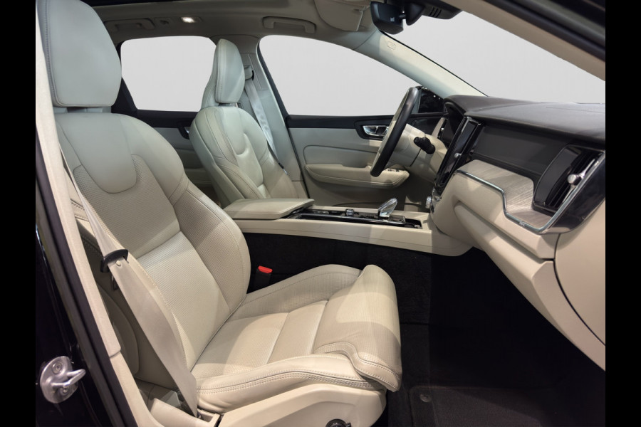 Volvo XC60 T8 Aut. Long Range Ultimate Bright ACC Stoelverwarming Luchtvering 455pk
