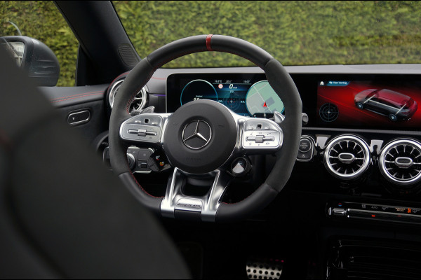 Mercedes-Benz CLA-Klasse Shooting Brake CLA 45 AMG 4M+ | Distronic Pano Trekhaak
