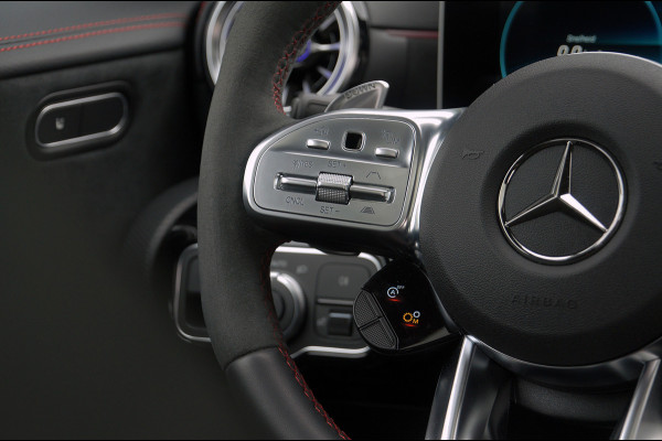 Mercedes-Benz CLA-Klasse Shooting Brake CLA 45 AMG 4M+ | Distronic Pano Trekhaak