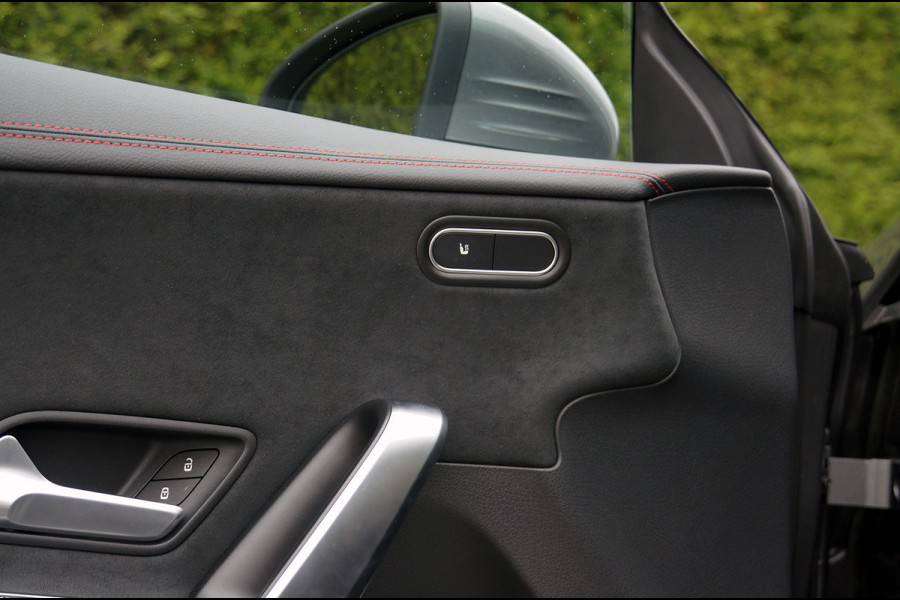 Mercedes-Benz CLA-Klasse Shooting Brake CLA 45 AMG 4M+ | Distronic Pano Trekhaak