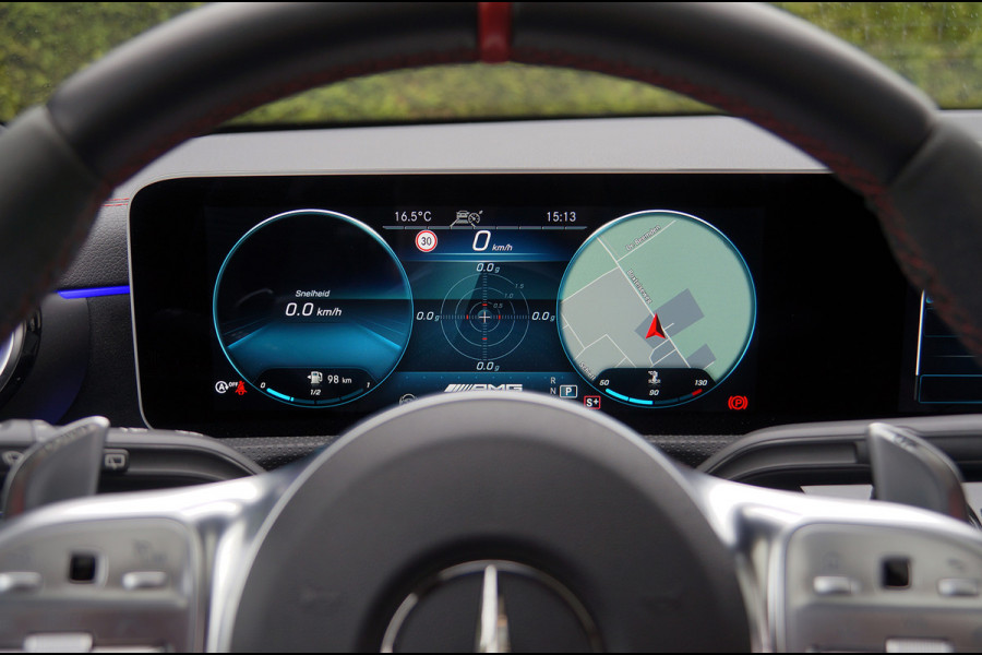 Mercedes-Benz CLA-Klasse Shooting Brake CLA 45 AMG 4M+ | Distronic Pano Trekhaak