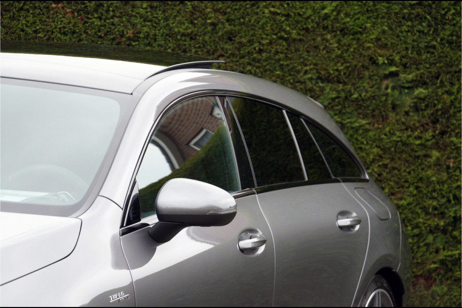 Mercedes-Benz CLA-Klasse Shooting Brake CLA 45 AMG 4M+ | Distronic Pano Trekhaak