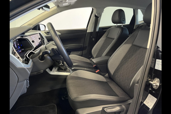 Volkswagen Polo 1.0 TSI Automaat Goal Navigatie Apple Carplay/Android Auto Parkeersensoren Adaptive Cruise Control Stoelverwarming Matrix LED koplampen Climate Control Lichtmetalen velgen