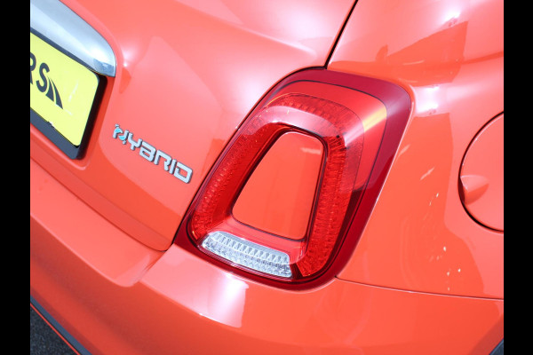 Fiat 500C 1.0 Hybrid Cabrio Navigatie Climate Control Cruise control Lichtmetalen velgen Apple Carplay/ Android Auto Navigatie Parkeersensor achter