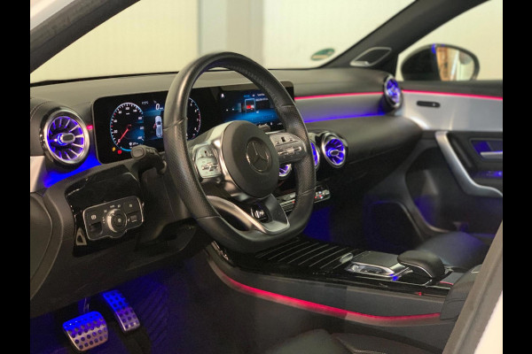 Mercedes-Benz A-Klasse 200 Launch Edition Premium | AMG/NIGHT | PANO | AMBIANCE | DAB | CAMERA