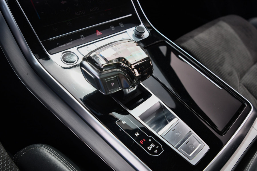 Audi Q7 55 TFSI e quattro S-Line, SQ7 look, Sterrenhemel, B&O, Memory, Pano!
