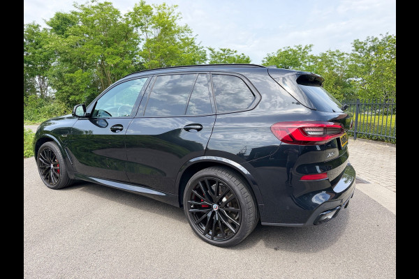 BMW X5 X-Drive 45e M-Sport -50 Jaar Edition Panoramadak Luchtvering 22"Lm Org-Ned Dealer Auto