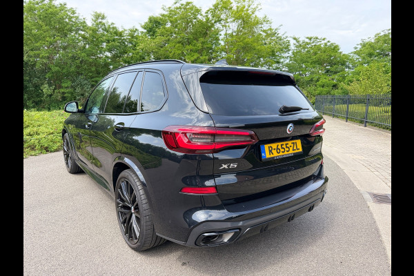 BMW X5 X-Drive 45e M-Sport -50 Jaar Edition Panoramadak Luchtvering 22"Lm Org-Ned Dealer Auto