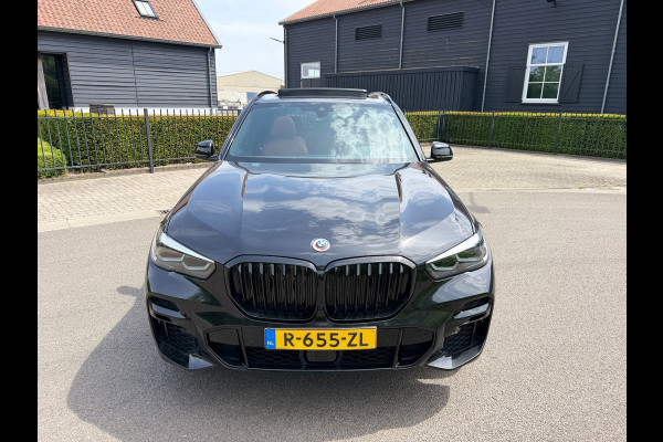 BMW X5 X-Drive 45e M-Sport -50 Jaar Edition Panoramadak Luchtvering 22"Lm Org-Ned Dealer Auto