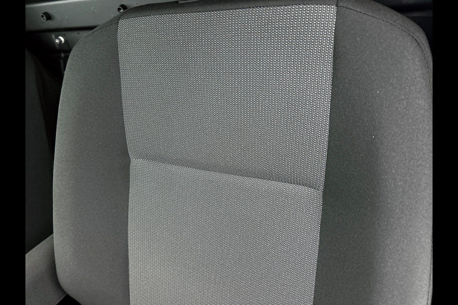 Opel Combo 130pk L1 Automaat Apple Carplay Trekhaak Parkeersensoren Airco Cruise control 2-zits