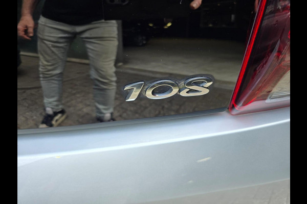 Peugeot 108 1.0 e-VTi Allure TOP! | AUTOMAAT | 2E EIGENAAR | 3/6 OF 12MND GARANTIE | CAMERA |