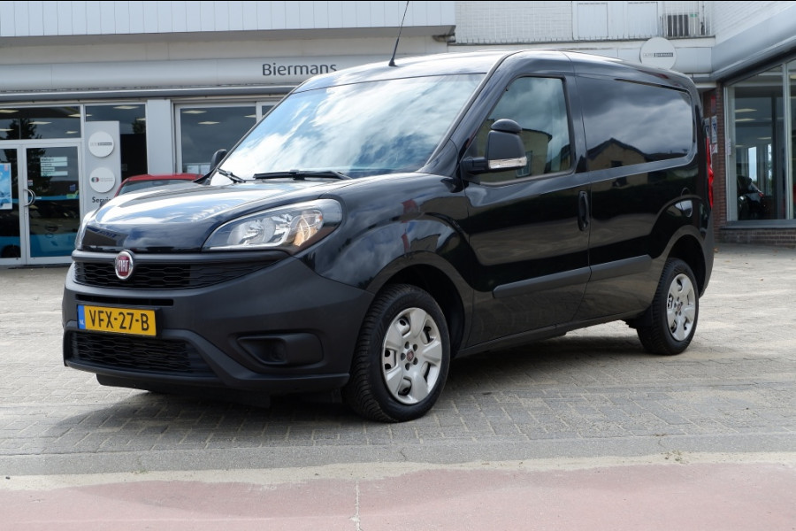 Fiat Doblò Cargo 1.6 MJ L1H1 / INCL. 6mnd Garantie / Trekhaak / Cruise-Control