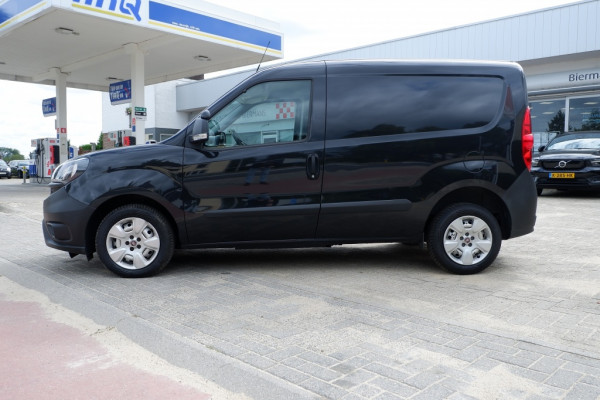 Fiat Doblò Cargo 1.6 MJ L1H1 / INCL. 6mnd Garantie / Trekhaak / Cruise-Control