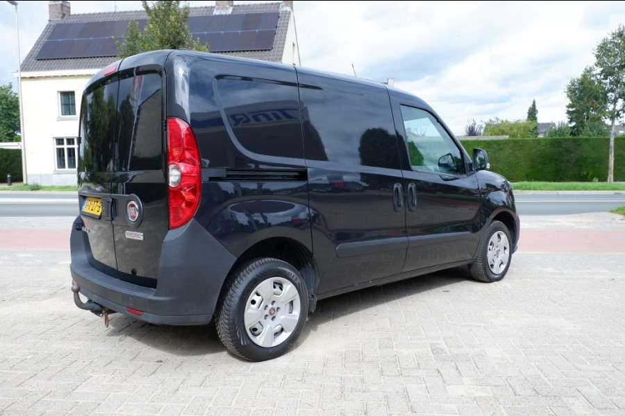 Fiat Doblò Cargo 1.6 MJ L1H1 / INCL. 6mnd Garantie / Trekhaak / Cruise-Control