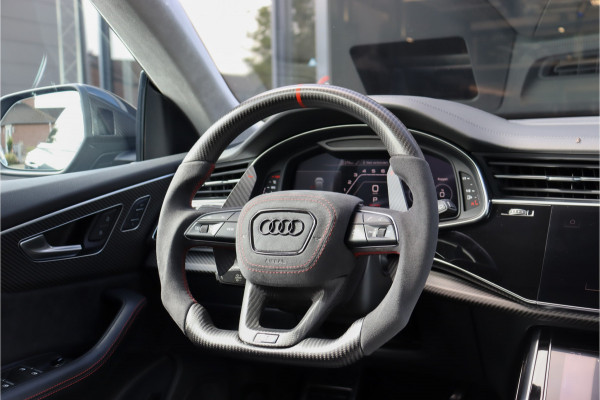 Audi RSQ8 4.0 V8 **Keramisch/Carbon exterieur/Alcantara/360/B&O**