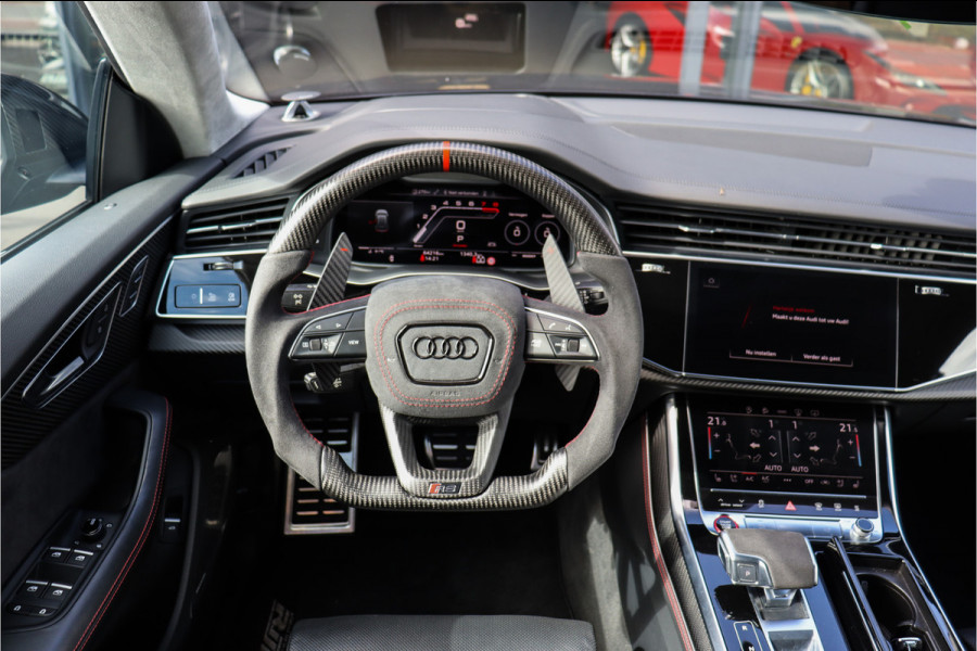 Audi RSQ8 4.0 V8 **Keramisch/Carbon exterieur/Alcantara/360/B&O**