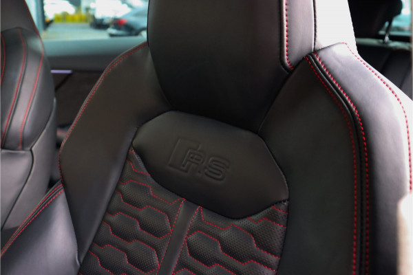 Audi RSQ8 4.0 V8 **Keramisch/Carbon exterieur/Alcantara/360/B&O**