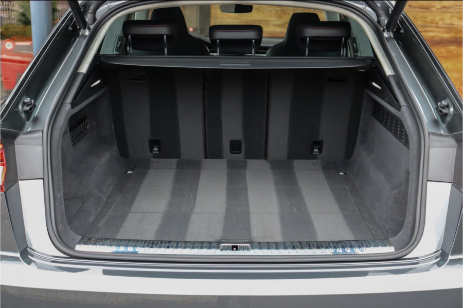 Audi RSQ8 4.0 V8 **Keramisch/Carbon exterieur/Alcantara/360/B&O**