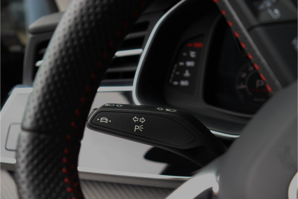 Audi RSQ8 4.0 V8 **Keramisch/Carbon exterieur/Alcantara/360/B&O**